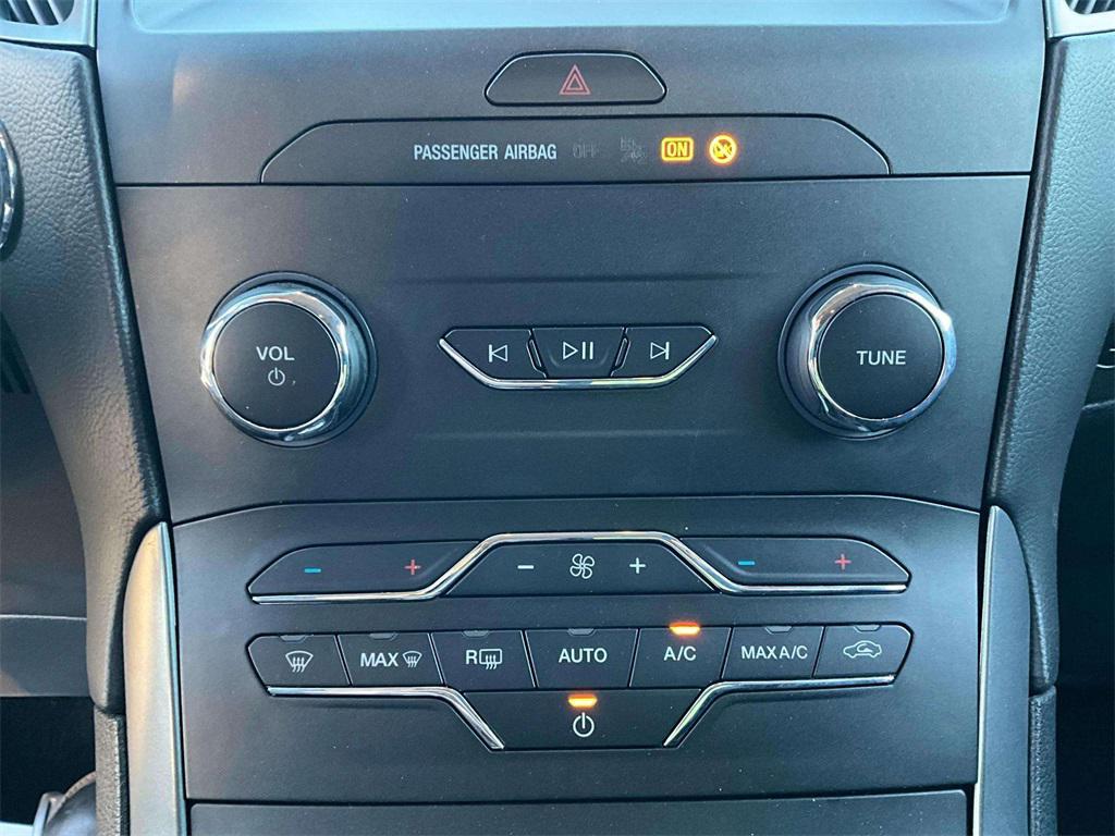 used 2020 Ford Edge car, priced at $12,399