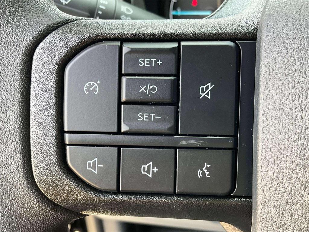 new 2025 Ford F-350 car, priced at $53,900