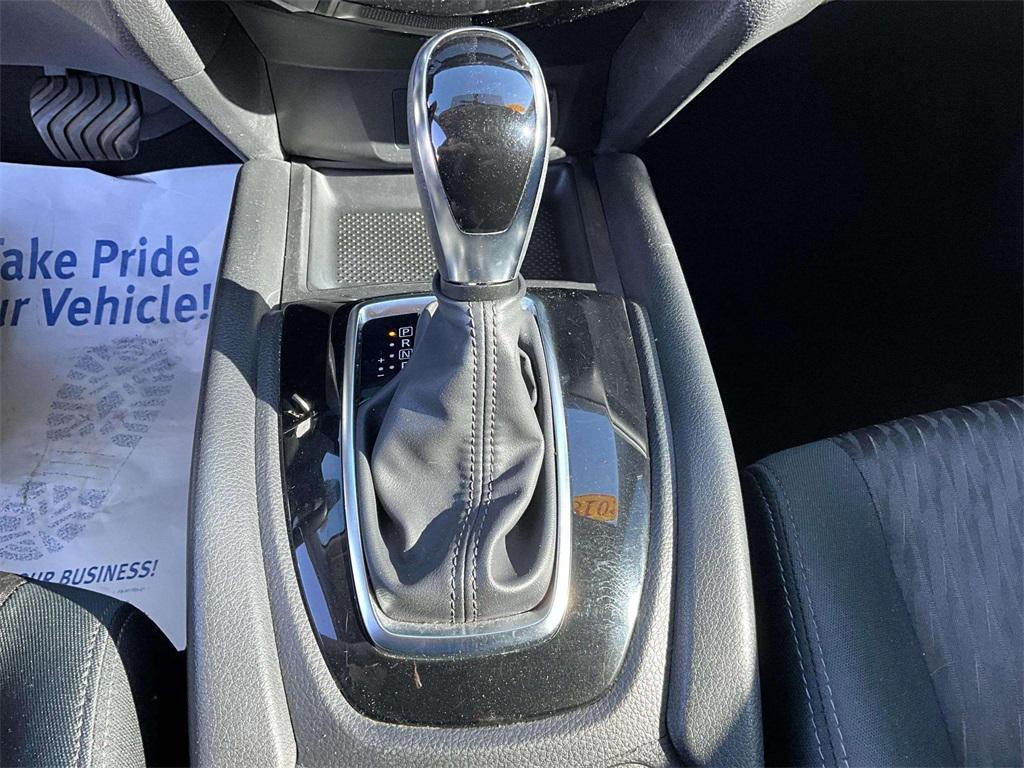 used 2018 Nissan Rogue car, priced at $13,552