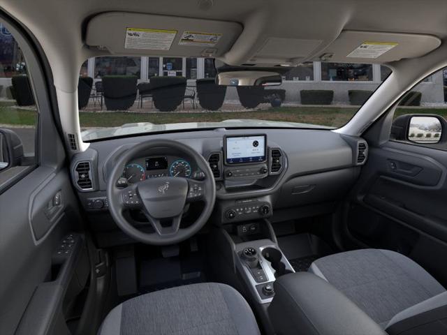 new 2024 Ford Bronco Sport car, priced at $28,000