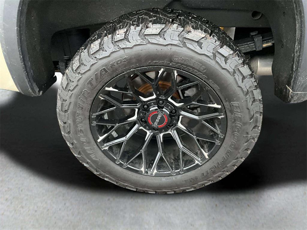 used 2022 Chevrolet Silverado 1500 car, priced at $47,699