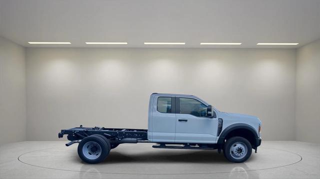 new 2024 Ford F-450 car, priced at $61,015