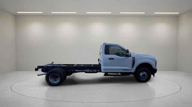 new 2024 Ford F-350 car, priced at $66,790