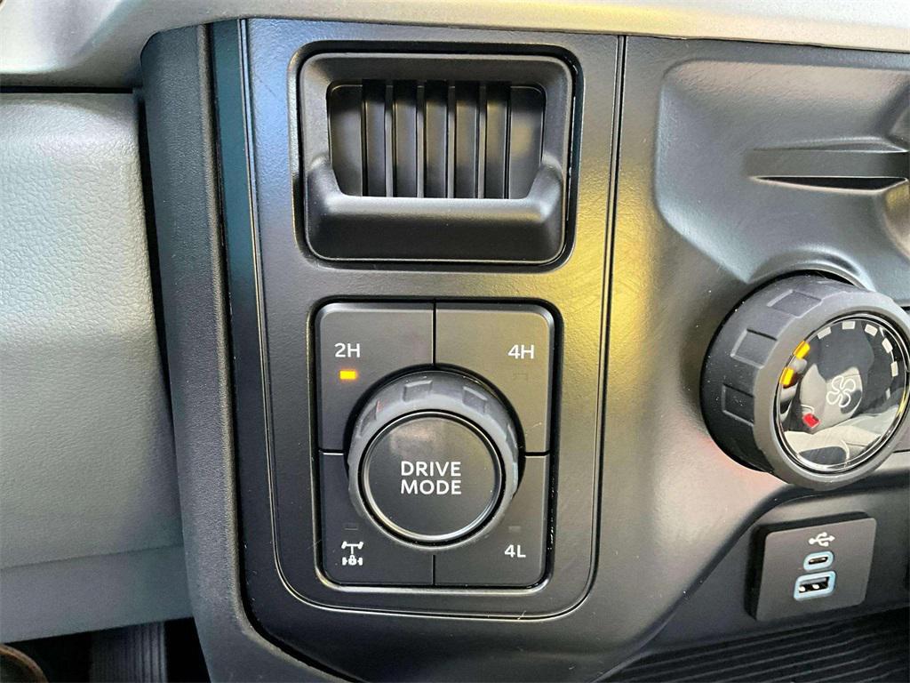 new 2026 Ford F-350 car, priced at $66,900