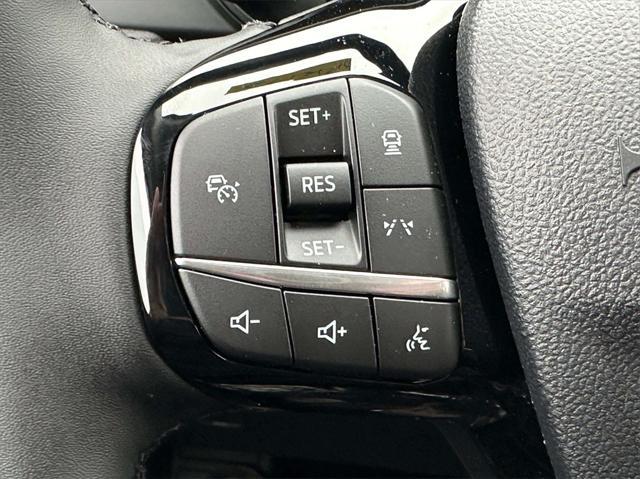 new 2025 Ford Escape car, priced at $33,583