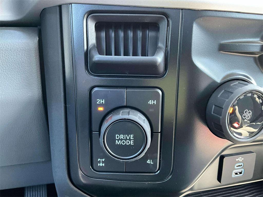 new 2026 Ford F-350 car, priced at $72,999