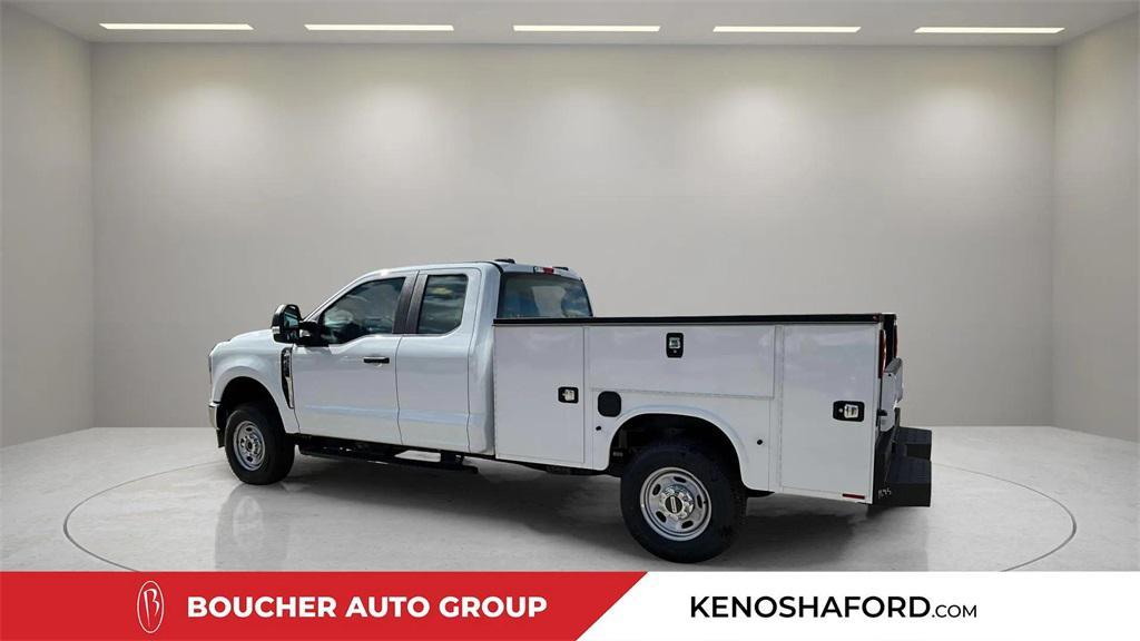 new 2025 Ford F-250 car, priced at $68,800