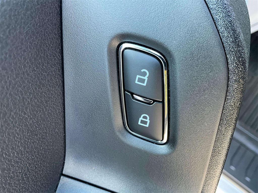 new 2025 Ford F-250 car, priced at $68,800