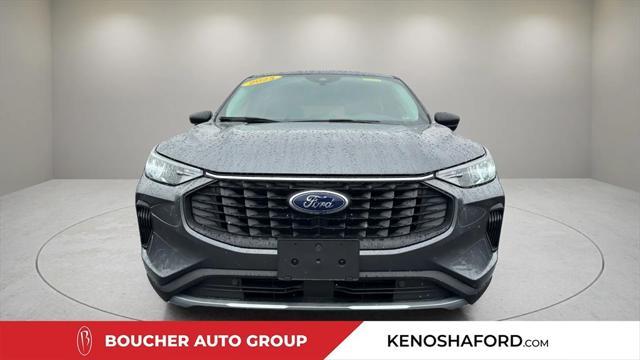 new 2025 Ford Escape car, priced at $30,332