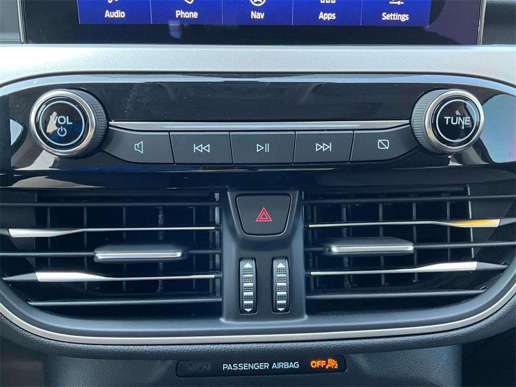 used 2022 Ford Escape car, priced at $22,526