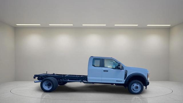 new 2024 Ford F-450 car, priced at $71,235