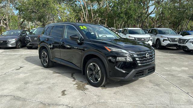 used 2024 Nissan Rogue car, priced at $22,999