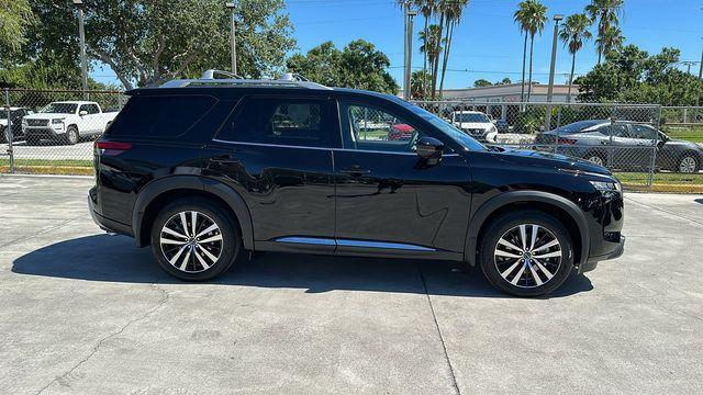 new 2024 Nissan Pathfinder car, priced at $50,810