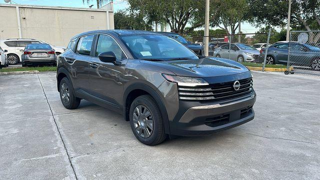 new 2025 Nissan Kicks car, priced at $23,725