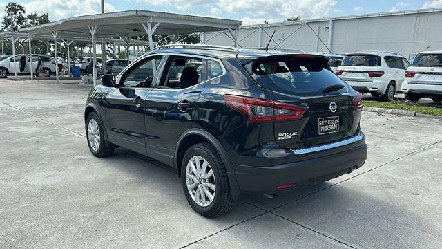 used 2022 Nissan Rogue Sport car, priced at $18,000