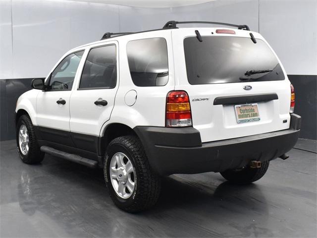 used 2004 Ford Escape car, priced at $7,999