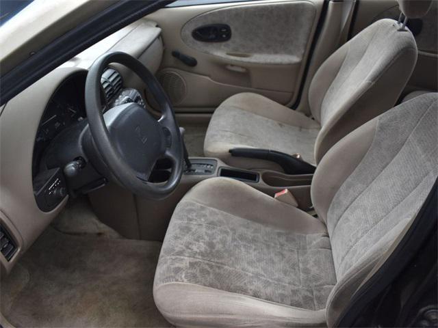 used 1998 Saturn SW car, priced at $2,999