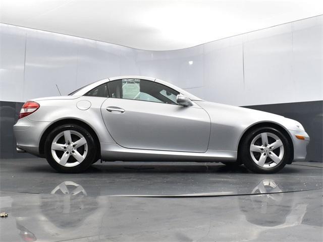 used 2007 Mercedes-Benz SLK-Class car, priced at $11,999