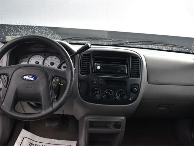 used 2001 Ford Escape car, priced at $5,999