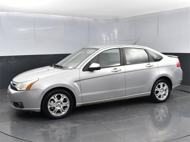 used 2009 Ford Focus car, priced at $5,801