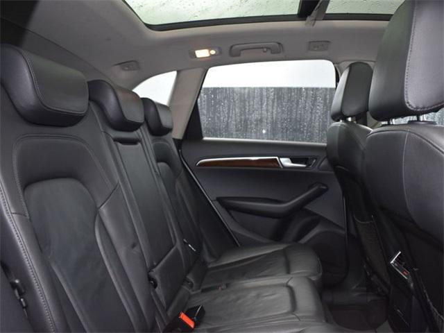 used 2009 Audi Q5 car, priced at $13,987