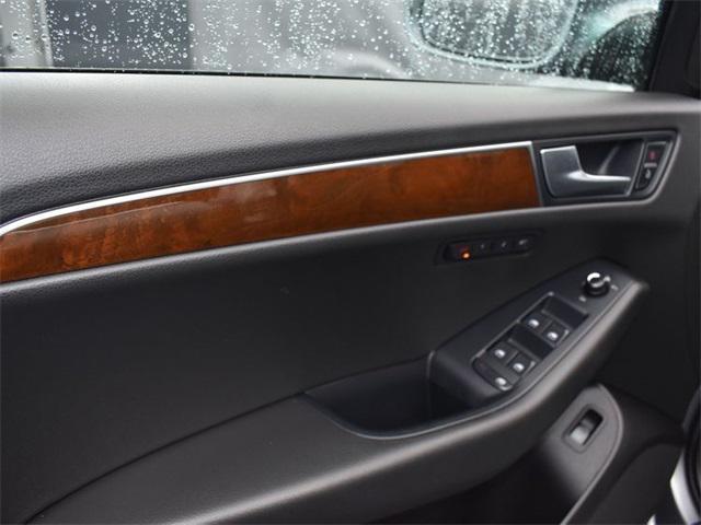 used 2009 Audi Q5 car, priced at $13,987