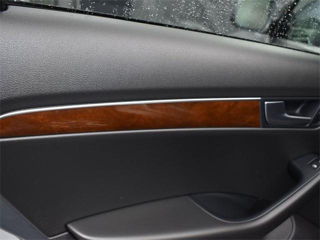 used 2009 Audi Q5 car, priced at $13,987