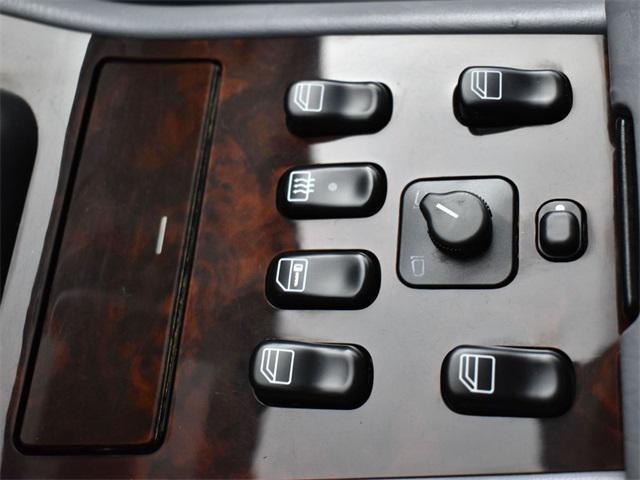 used 2000 Mercedes-Benz M-Class car