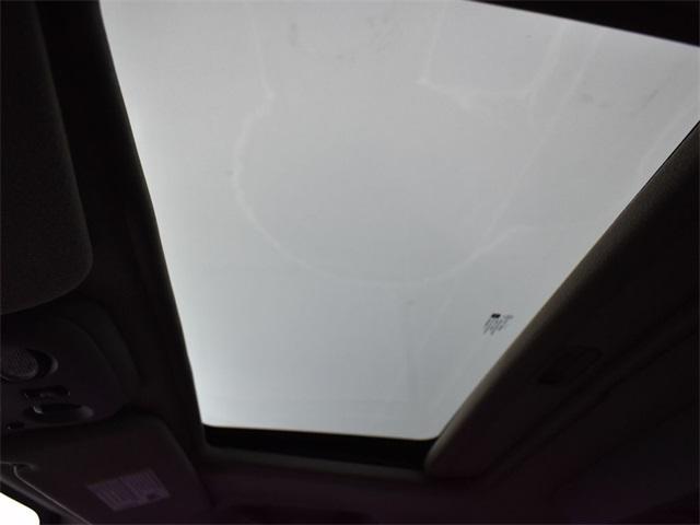 used 2006 Cadillac Escalade ESV car, priced at $9,999