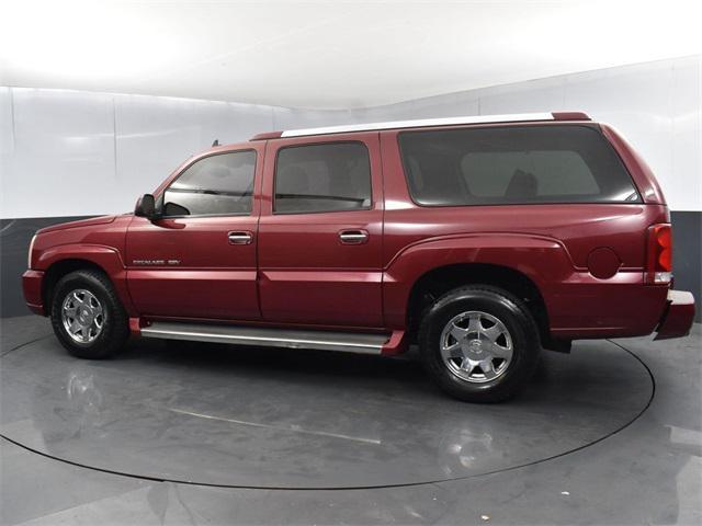 used 2006 Cadillac Escalade ESV car, priced at $9,999