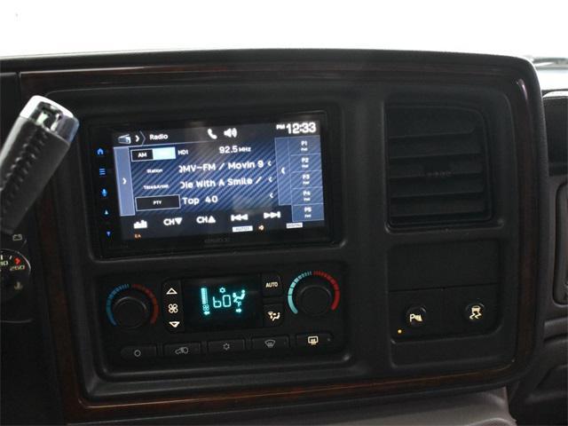 used 2006 Cadillac Escalade ESV car, priced at $9,999