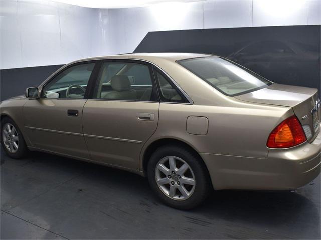 used 2001 Toyota Avalon car, priced at $6,900