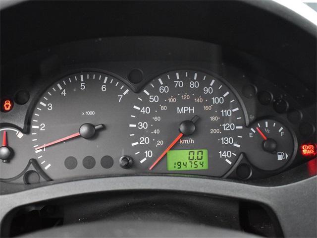 used 2005 Ford Focus car, priced at $5,500