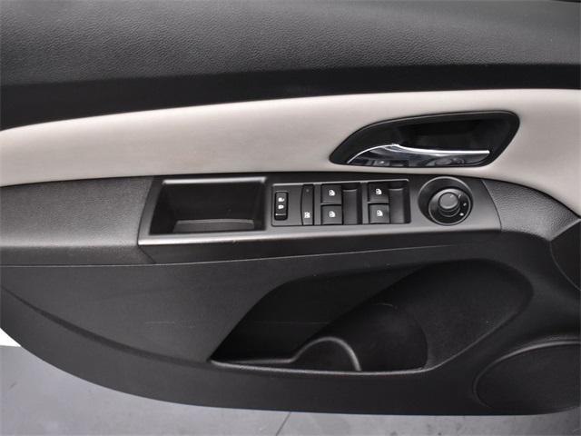 used 2016 Chevrolet Cruze Limited car, priced at $7,999