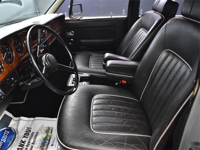 used 1982 Rolls-Royce Silver Spur car, priced at $17,500