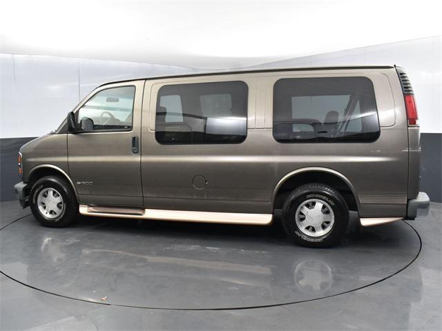 used 2000 Chevrolet Express 1500 car, priced at $5,999