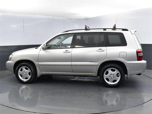 used 2006 Toyota Highlander car, priced at $6,999