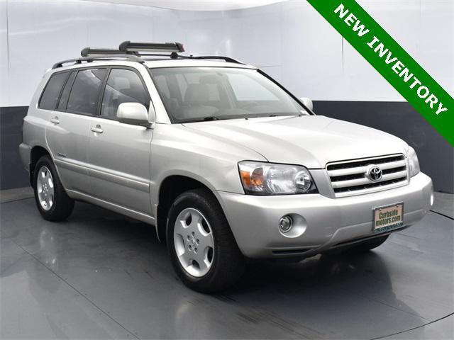 used 2006 Toyota Highlander car, priced at $6,999