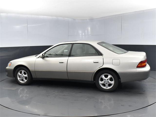 used 1999 Lexus ES 300 car, priced at $8,999