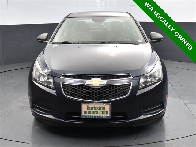 used 2014 Chevrolet Cruze car, priced at $9,999