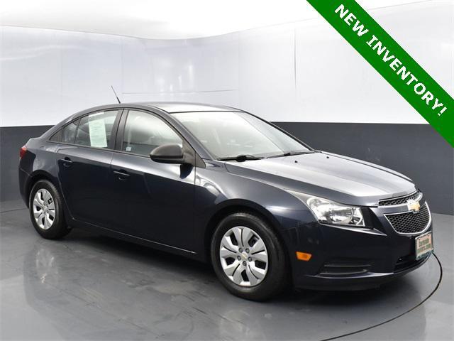 used 2014 Chevrolet Cruze car, priced at $7,999