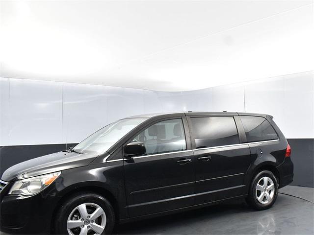 used 2010 Volkswagen Routan car, priced at $8,999