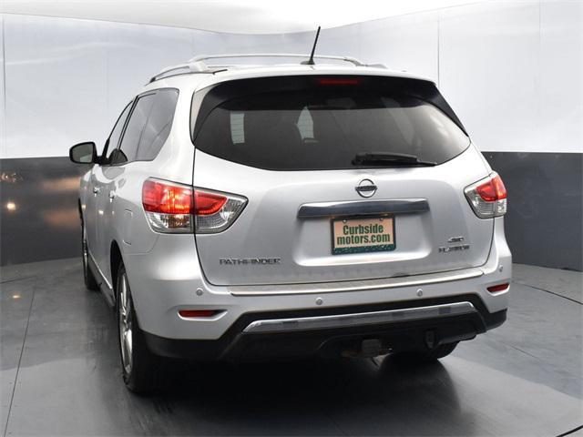 used 2013 Nissan Pathfinder car, priced at $9,999