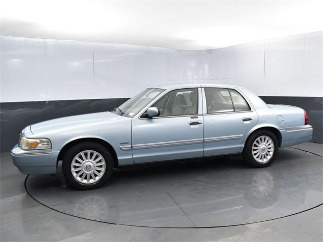 used 2009 Mercury Grand Marquis car, priced at $8,377