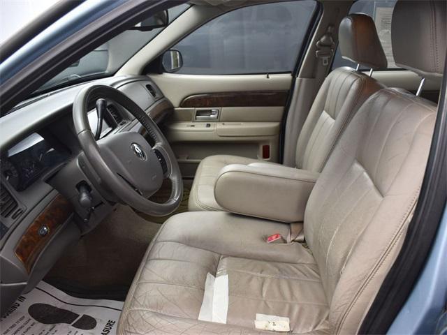 used 2009 Mercury Grand Marquis car, priced at $6,999