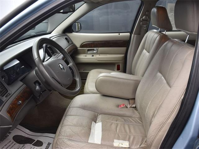 used 2009 Mercury Grand Marquis car, priced at $8,999