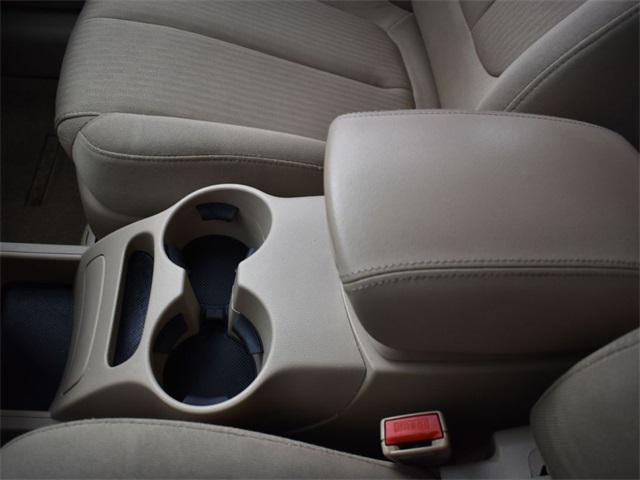 used 2007 Kia Rondo car, priced at $5,999