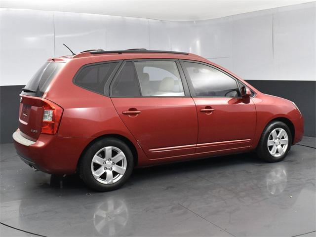 used 2007 Kia Rondo car, priced at $5,999