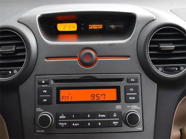 used 2007 Kia Rondo car, priced at $5,999