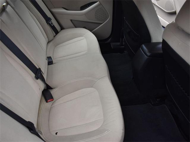 used 2011 Kia Optima car